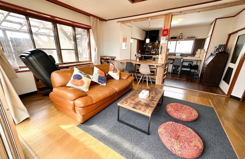Shiraoi-cho House | A warm DIY space/Shiraoi-gun Hokkaidō