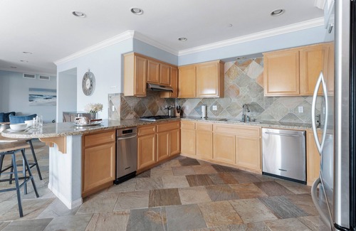 Channel Islands Condo | A Waterfront Living at the Beautiful Oxnard Marina