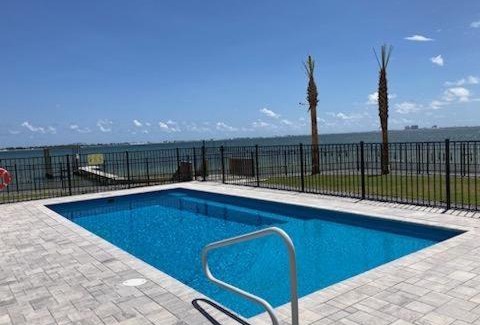 Navarre House | A Wave From It All
