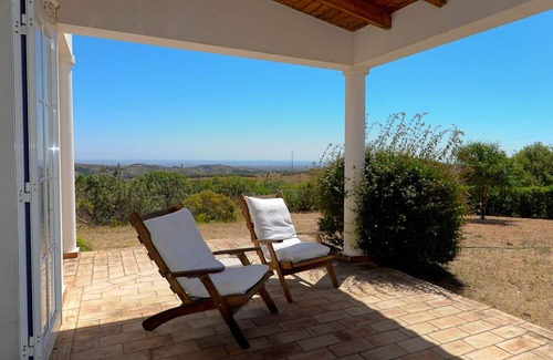 Tavira House | A Welcoming 3 Bed House, spectacular countryside and sea views