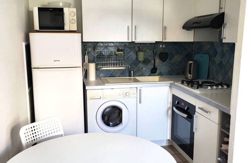 Gap Apartment | A welcoming studio in a quiet town center location