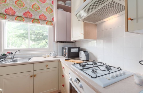 Addison Apartment | A West London Retreat