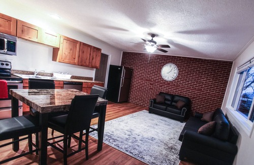 Rexburg Apartment | A wing in the east of Kingston