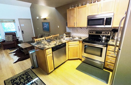 Wolf Creek Condo | A Wolf Lodge | 2 Bed, 2 Bath