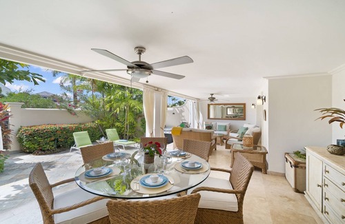 Mullins House | A Wonderful 4 Bedroom Townhouse In Mullins Bay. Short Walk To The Beach.