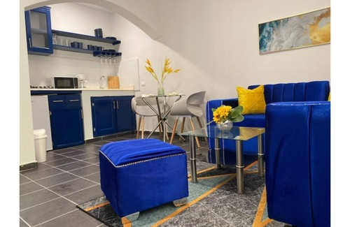 Montellano Apartment | A1-separate studies