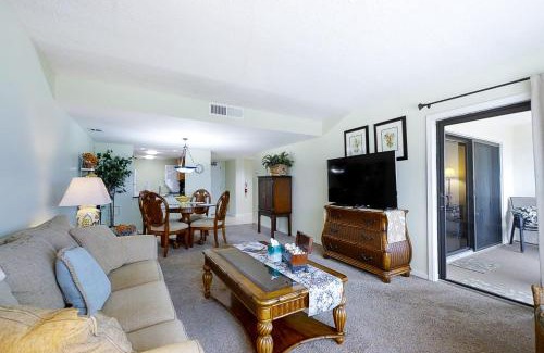 Amelia City Apartment | A116 Amelia Surf and Racquet