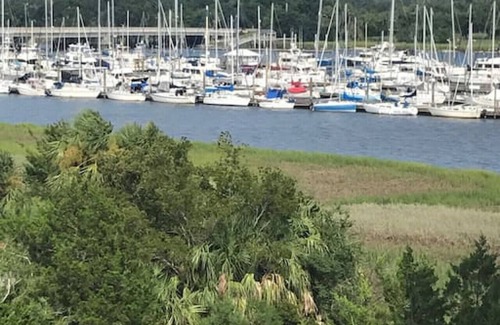 Demere Park Condo | A16 Ocean Walk 1 BR/1 BA, sleeps 5 near front pool