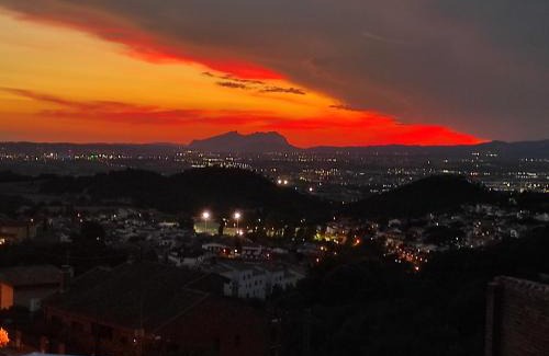 Sant Fost de Campsentelles Apartment | a18' de Barcelona y 10' de circuito de Cataluña