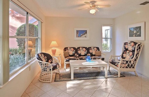 Wabasso Beach House | A1A Vero Beach Barrier Island Corner Townhome across the street from the ocean