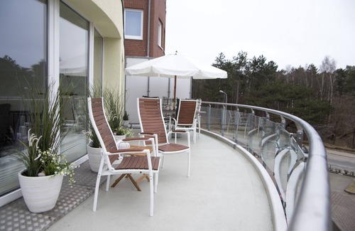 Sahlenburg Apartment | A2.5 - Exclusive, beautiful vacation apartment with round balcony for 4 people