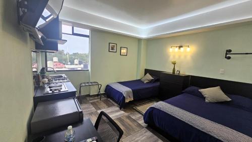 Cuautitlan Izcalli Apartment | A21 EXECUTIVE SUITE at IZCALLI - TEPOTZOTLAN Families, Tourists & Travelers Choice Students Companies Executives WELCOME! 5min Izcalli-15min Esmeralda-20min Sátelite-25min AIFA