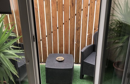 Gagny Apartment | A5 minute train station with all amenities nearby