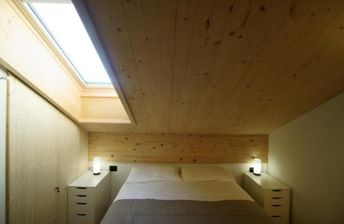 Dosso Veronza Apartment | A93A Apartment Alicia