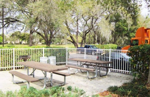 Limona Improvement House | AAAh! Amazing Family Vac-Suite,2dbl bed- FUN, SUN!