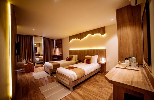 Pokhara Hotel | Aabas Pokhara by Barahi Hospitality