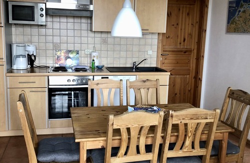 Ostseebad Wustrow Apartment | Aalhaus Wustrow apartment to the meadow 900 m to the beach