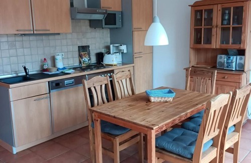 Ostseebad Wustrow Apartment | Aalhaus Wustrow apartment to the meadow 900 m to the beach