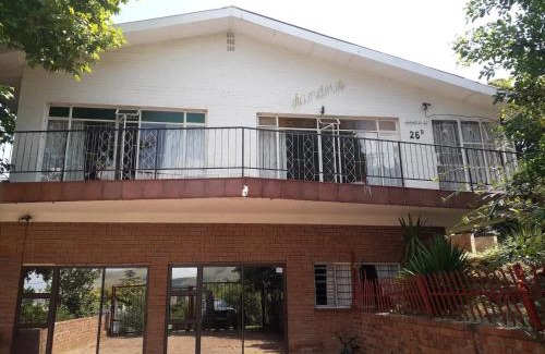 Kestell Bed & Breakfast | AANDRUS BNB