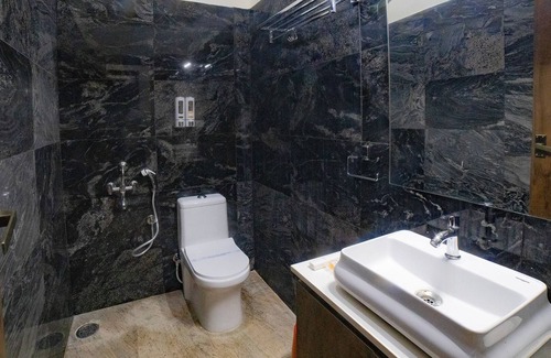 Wellington Resort | Aara Jungle Resortes Pvt Ltd