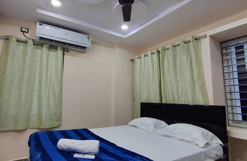 Madhurawada Hotel | Aariv Home Stay