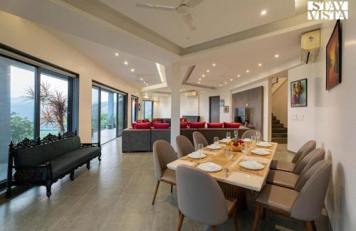 Pune Villa | Aarna House by StayVista - Mountain & lakeview villa, Contemporary modern interiors & a charming terrace garden