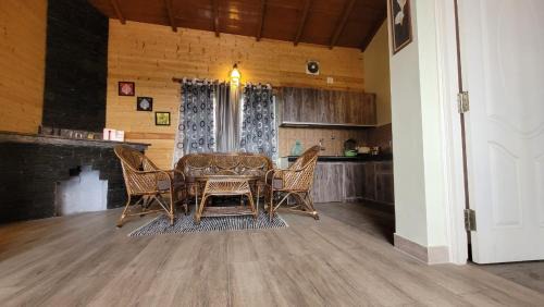 Mukteshwar Villa | Aaron Cottages Mukteshwar