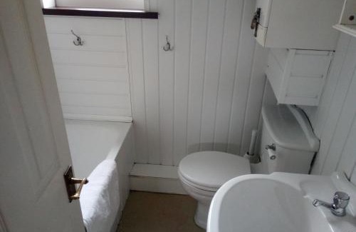 Seaton Carew House | Aarondale Guest House