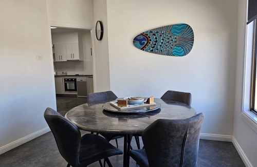 Eyre Peninsula Apartment | Aart Apartments Port Lincoln, Accommodation in the CBD, 100m from the beach.