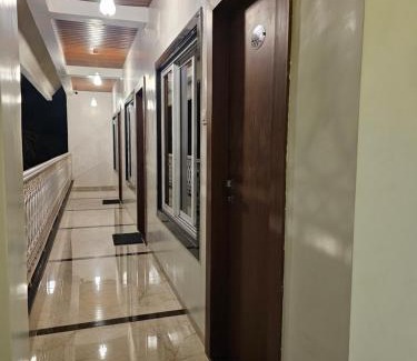 Shrivardhan Hotel | Aarya Inn
