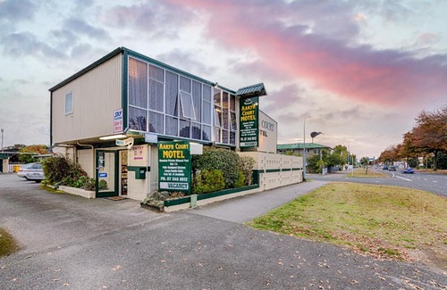 Fenton Street Hotel | Aaryn Court Motel