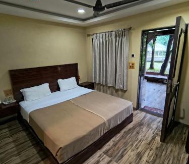 Navi Mumbai Resort | Aayush Resort