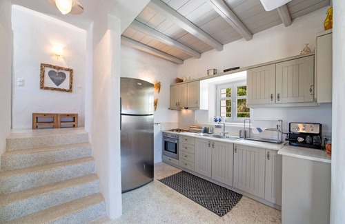 Naousa Villa | AB PRIVATE VILLA,private pool, sea view, 10min from Naoussa,