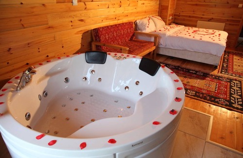 Dereceoren Hotel | Abant Kartal Yuvasi Hotel