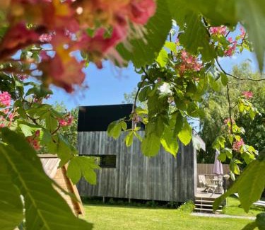 Hannut House | ABAROlodge