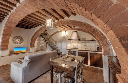 Trequanda House | Abbadia Sicille Relais