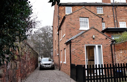 Shrewsbury House | Abbey Foregate - House