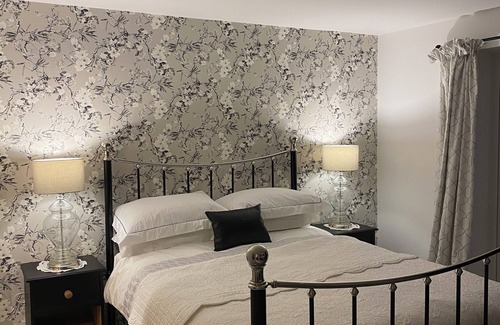 Loppington House | Abbey Green Farm B&b, Camping & Touring Park