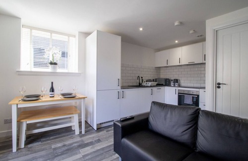 Paisley House | Abbey House Apartment A