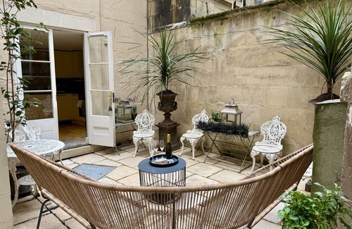 Bath City Centre House | Abbey Mews Bath Georgian Townhouse