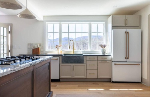 Mount Tremper House | Abbey Rd Farmhouse: Pool, Firepit + Stunning Views