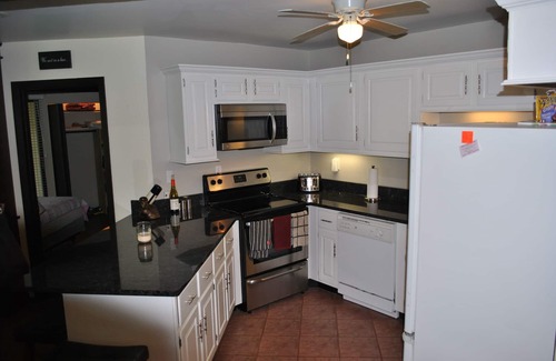 Fontana Condo | Abbey Springs - Relax and Unwind - 1 Dollar Wednesdays - Dog Friendly