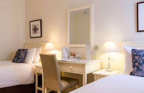 Kenilworth Hotel | Abbeyfield