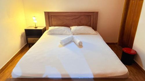 Valikamam North House | Abbi Holidays - Keerimalai Cultural Villa