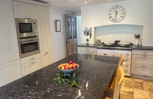 Westleigh House | Abbotsham Court- country house set in 2 acres close to South west coast path