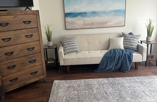 Helena House | Abby Lane- a charming home on a safe and quiet street with a nice forest view