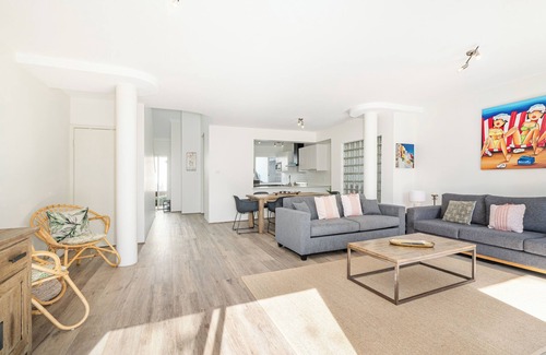 City Of Busselton House | Abby's Villa - 3BR | Pool | Tennis | Family