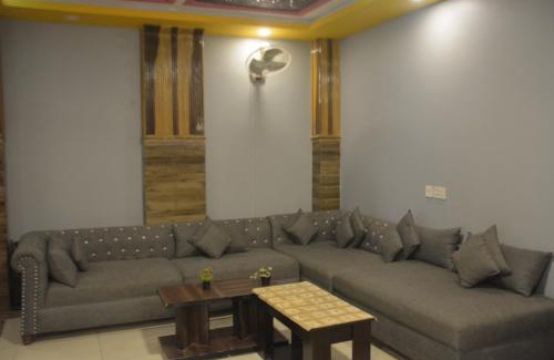 Mingora Hotel | Abeer Hotel by LMC