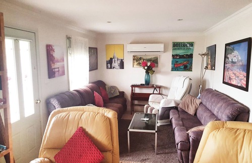 Daylesford Cottage | Abelia Cottage of Daylesford Botanical