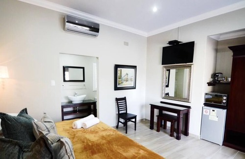 Vryburg Bed & Breakfast | Abella Bed and Breakfast